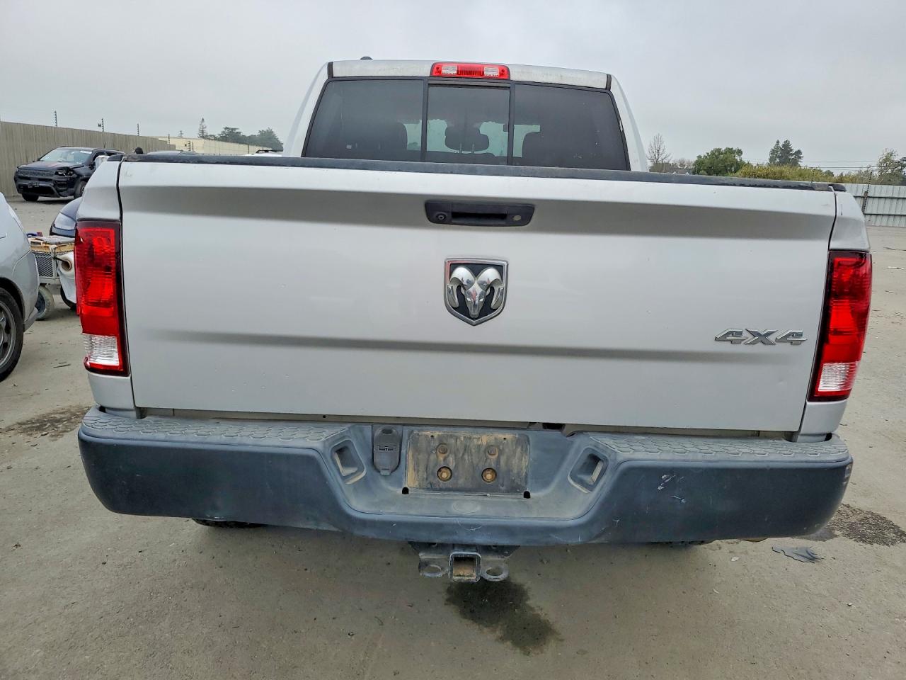 2015 RAM 1500 ST photo 6