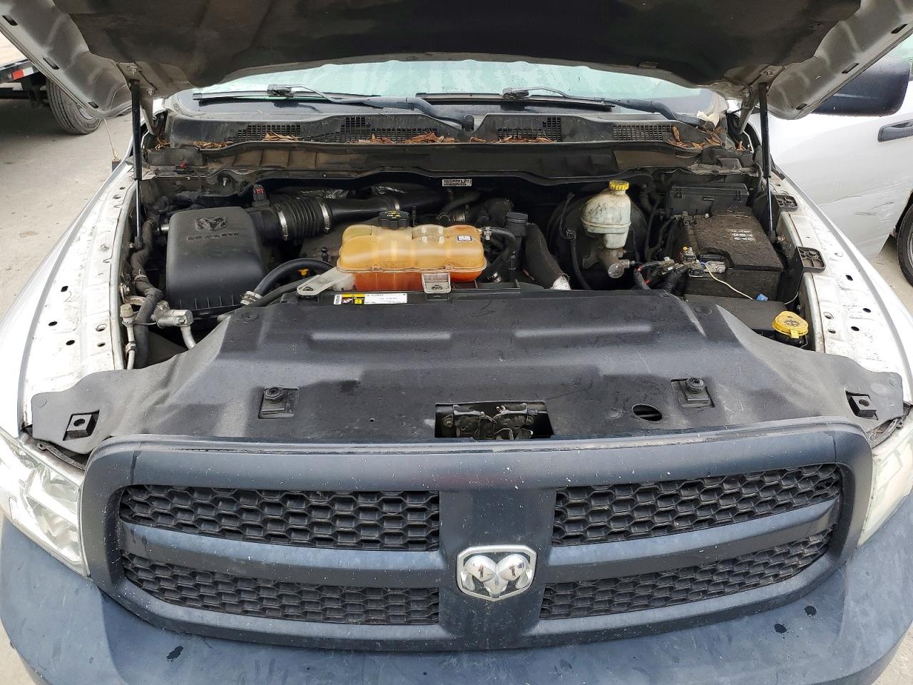 2015 RAM 1500 ST photo 11