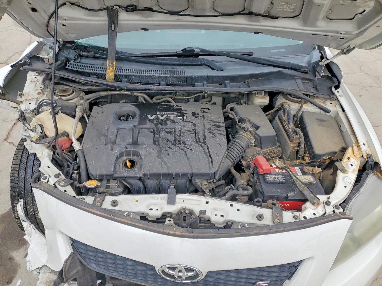 2010 TOYOTA COROLLA S photo 11