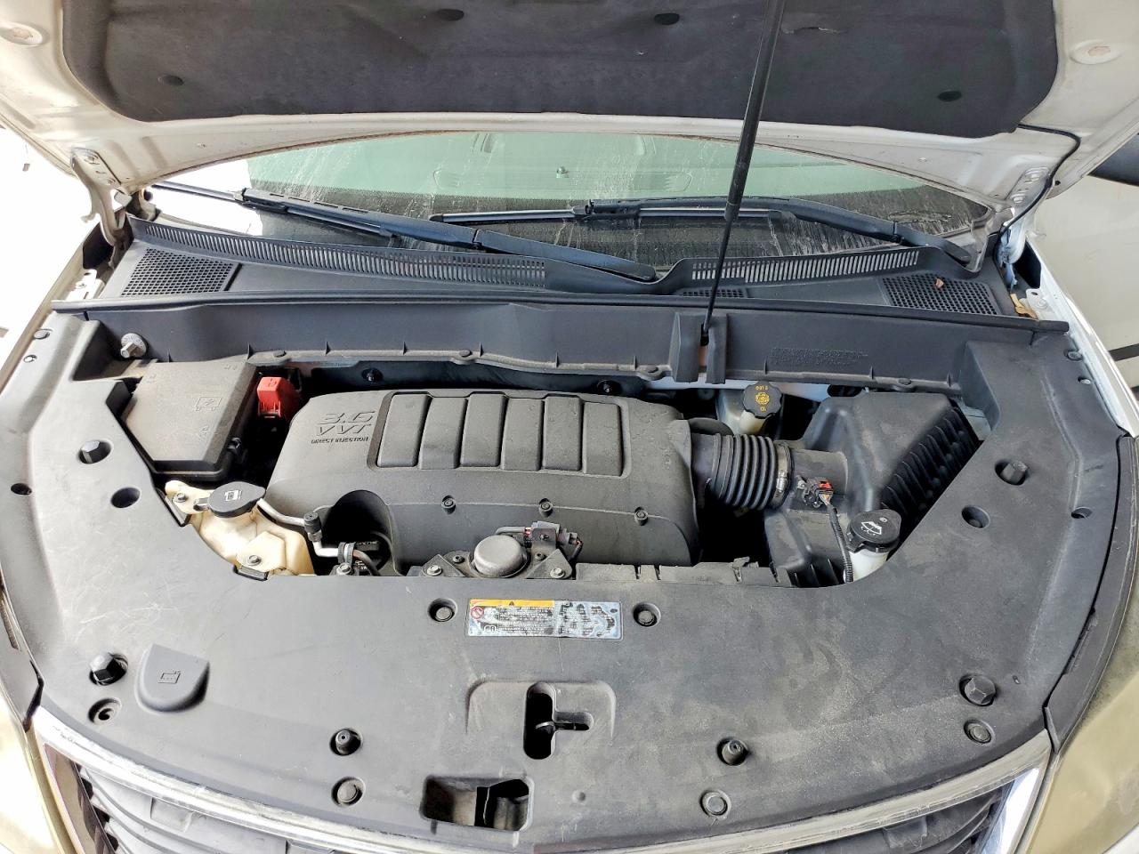 2014 CHEVROLET TRAVERSE LS photo 12