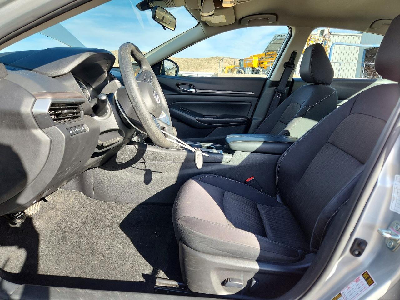 2024 NISSAN ALTIMA 2.5 SV photo 13