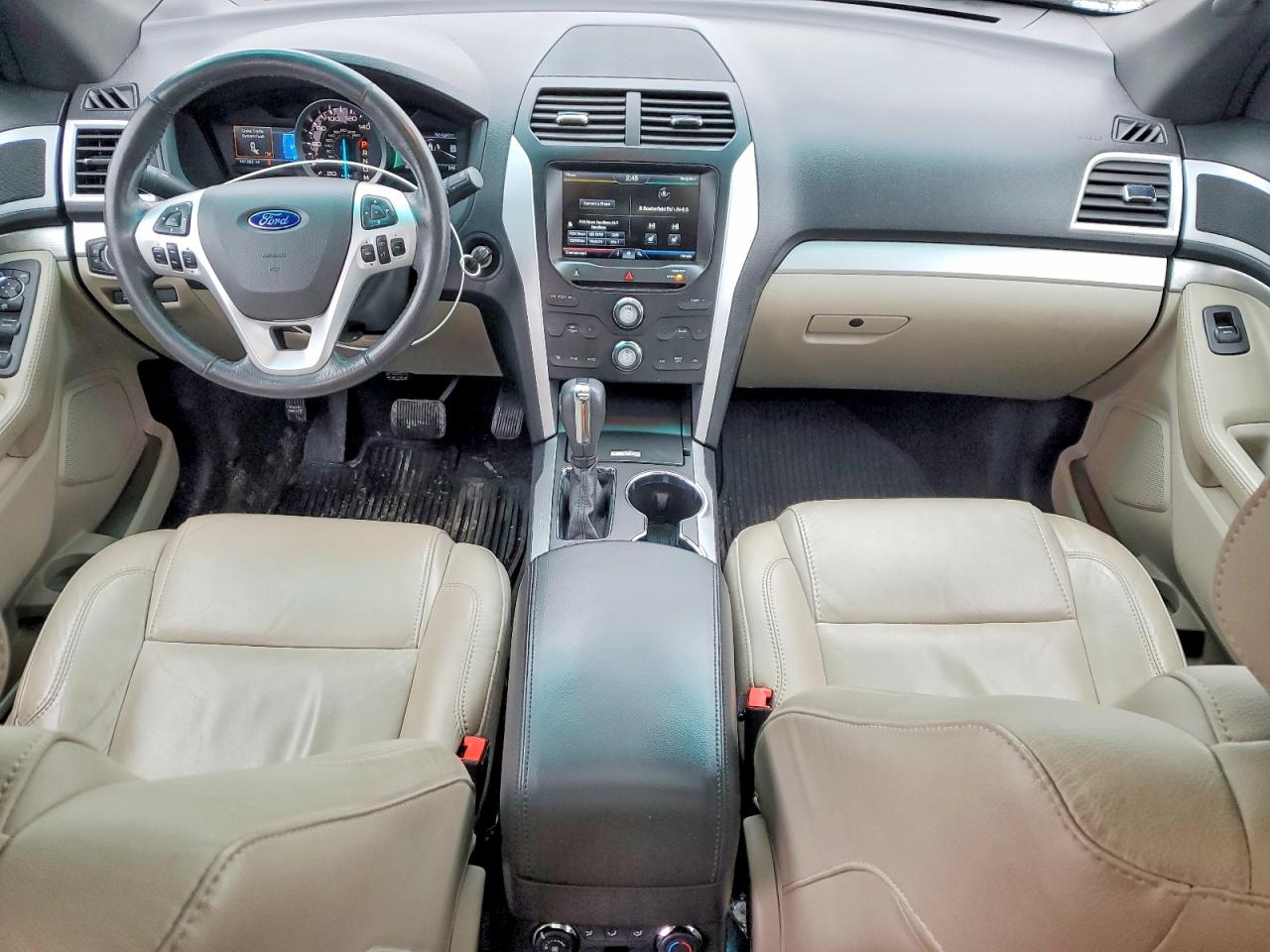 2015 FORD EXPLORER XLT photo 15