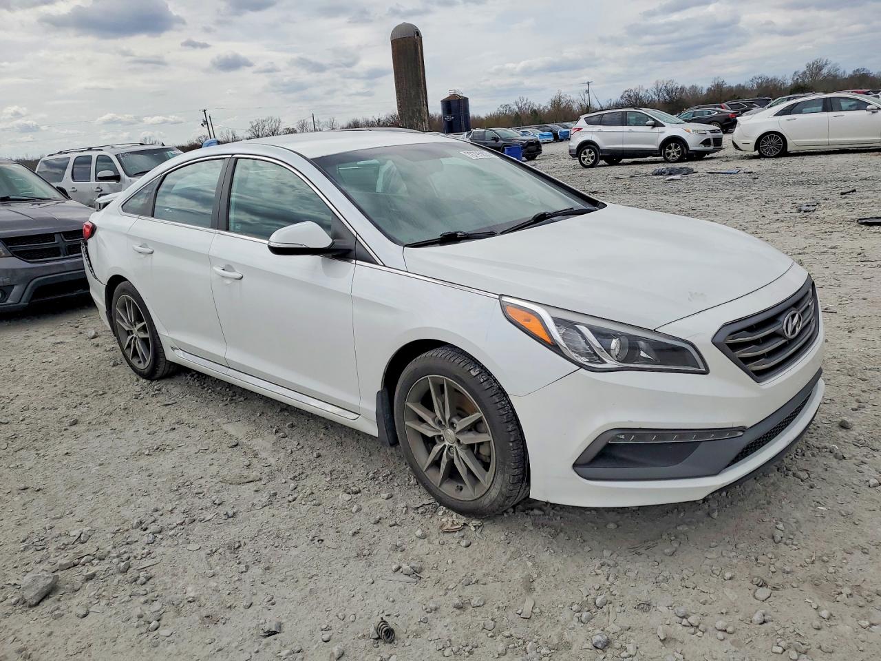 2017 HYUNDAI SONATA SPORT 2.0T photo 4
