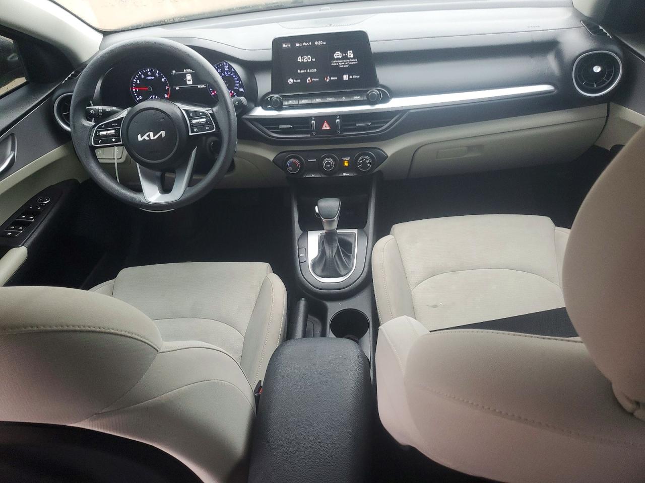2023 KIA FORTE LXS photo 8