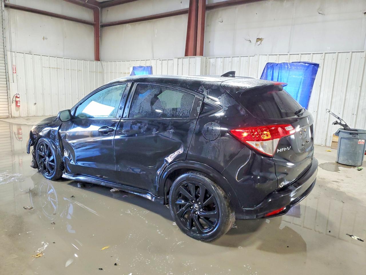 2021 HONDA HR-V SPORT photo 3