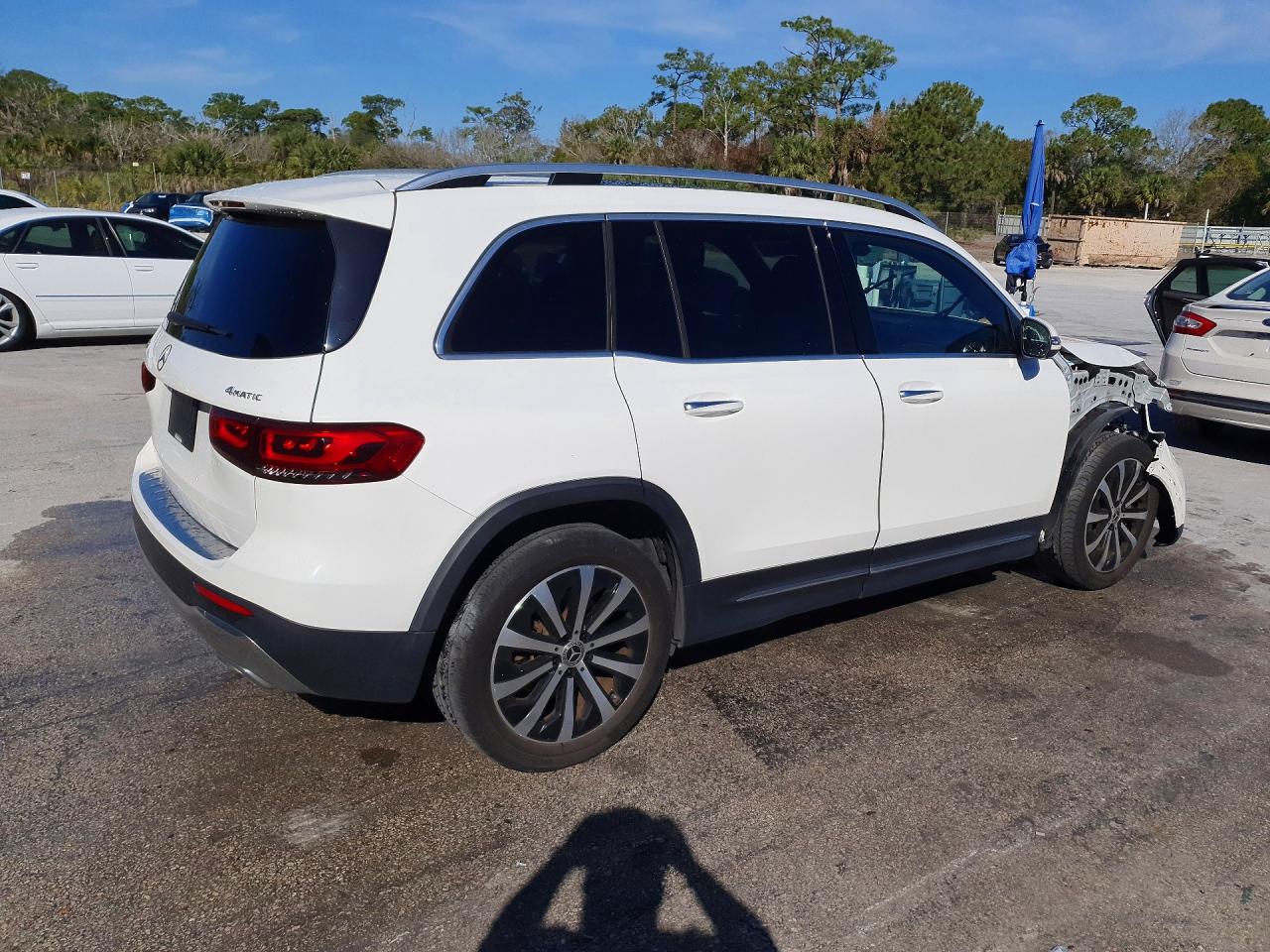 2021 MERCEDES-BENZ GLB 250 4MATIC photo 3