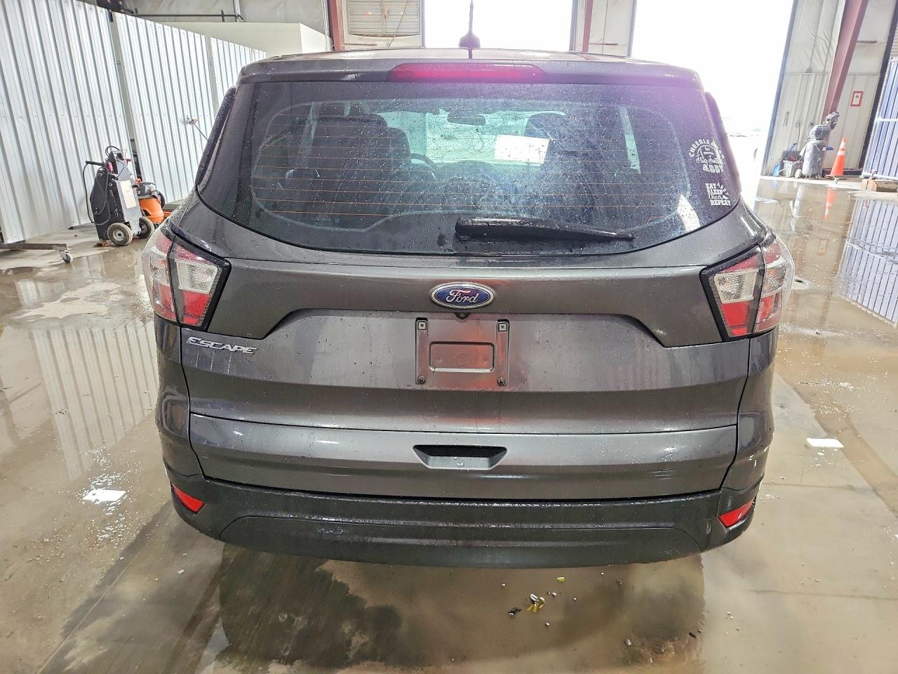 2018 FORD ESCAPE S photo 11