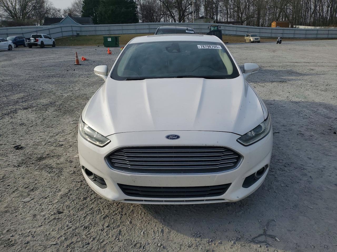 2016 FORD FUSION SE photo 9