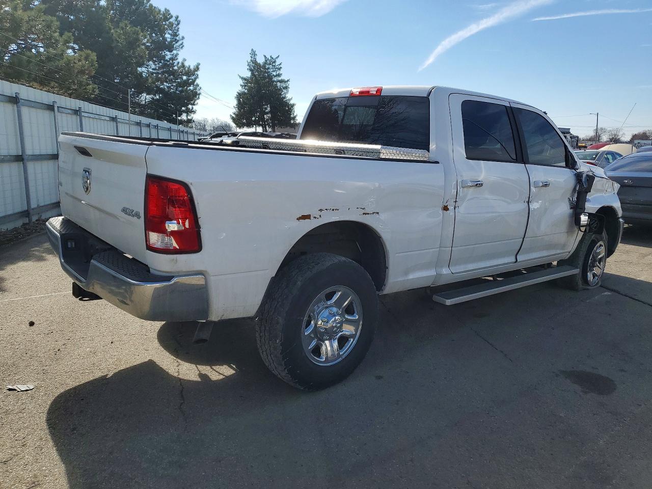 2018 RAM 2500 SLT photo 5