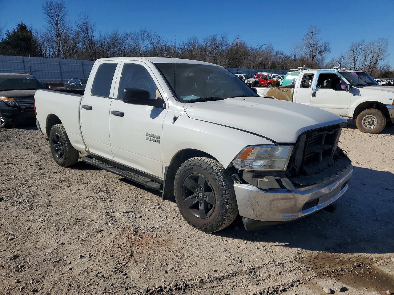 2014 RAM 1500 ST photo 10