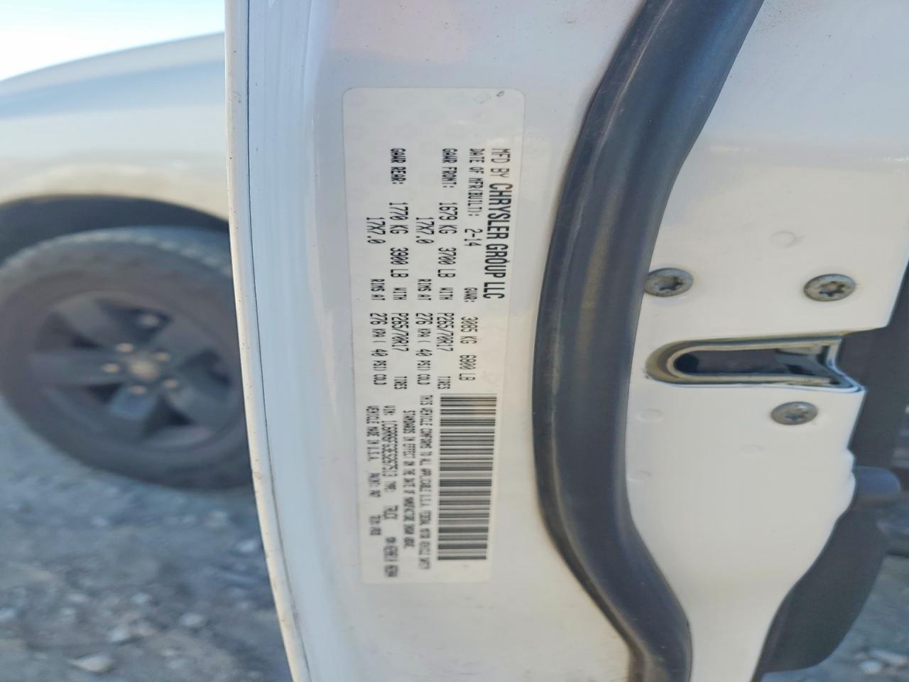 2014 RAM 1500 ST photo 34