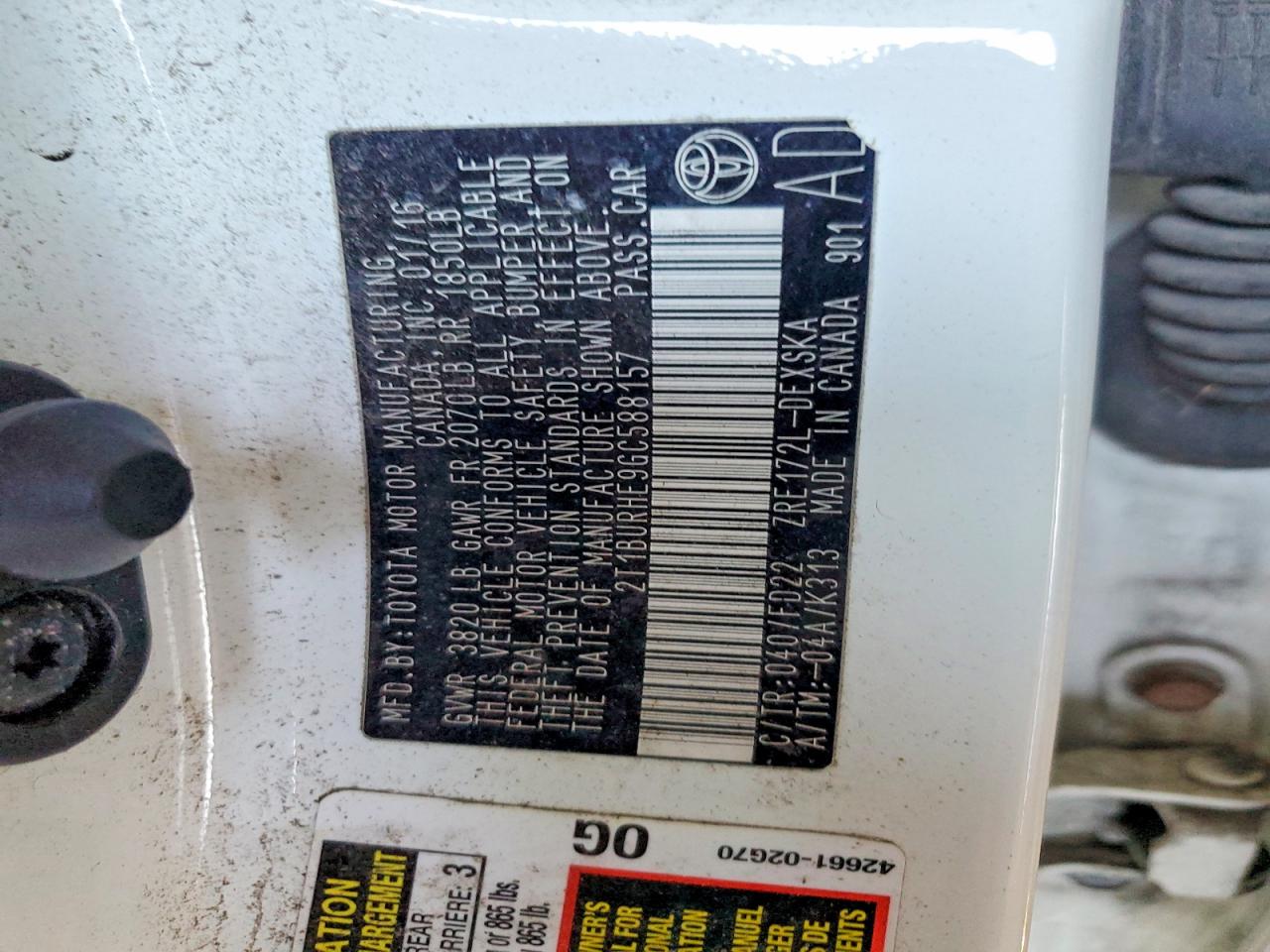 2016 TOYOTA COROLLA S photo 25
