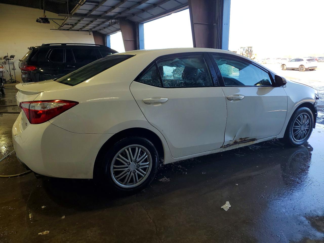 2016 TOYOTA COROLLA S photo 5