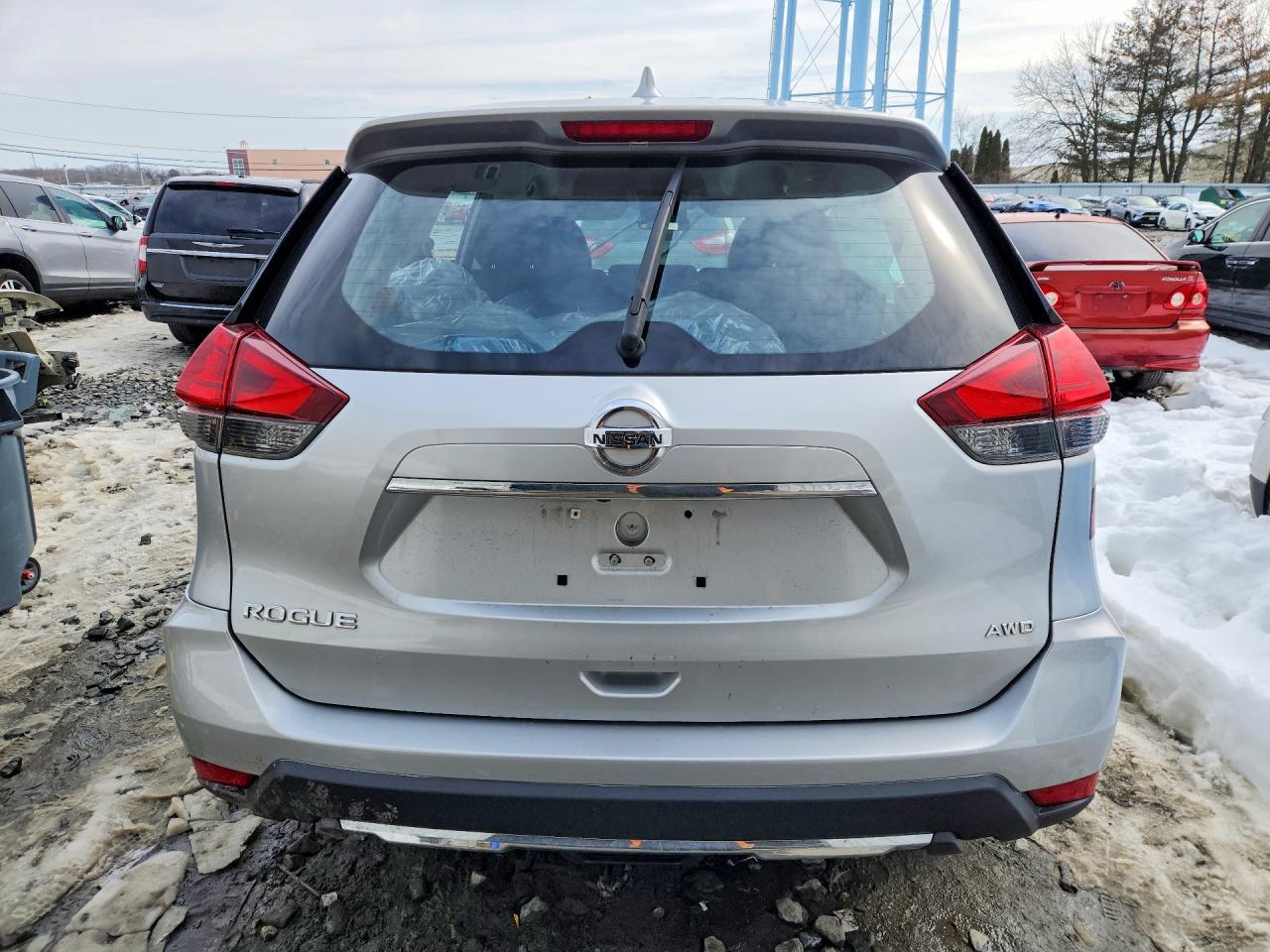 2017 NISSAN ROGUE S photo 16