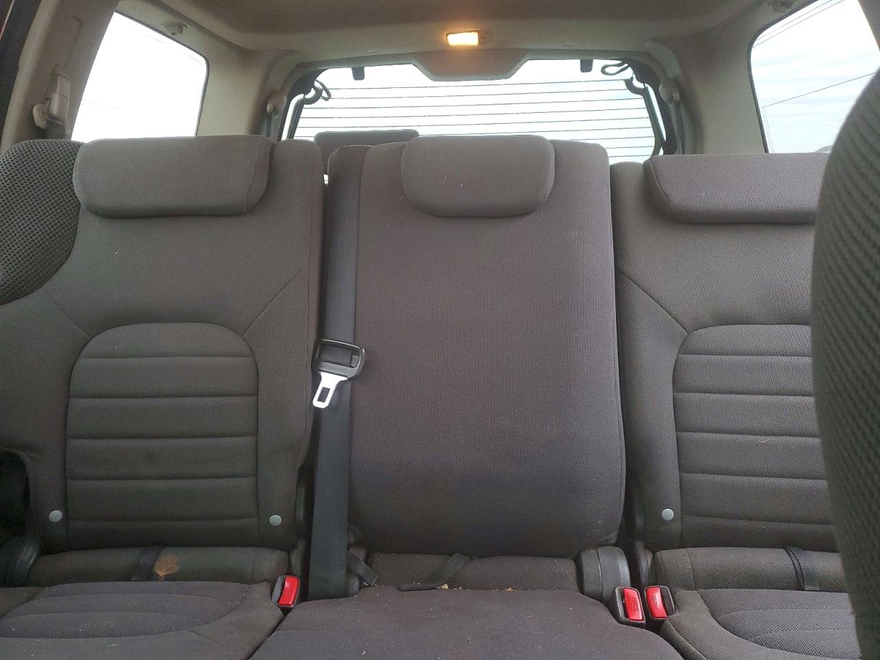 2011 NISSAN PATHFINDER S photo 19