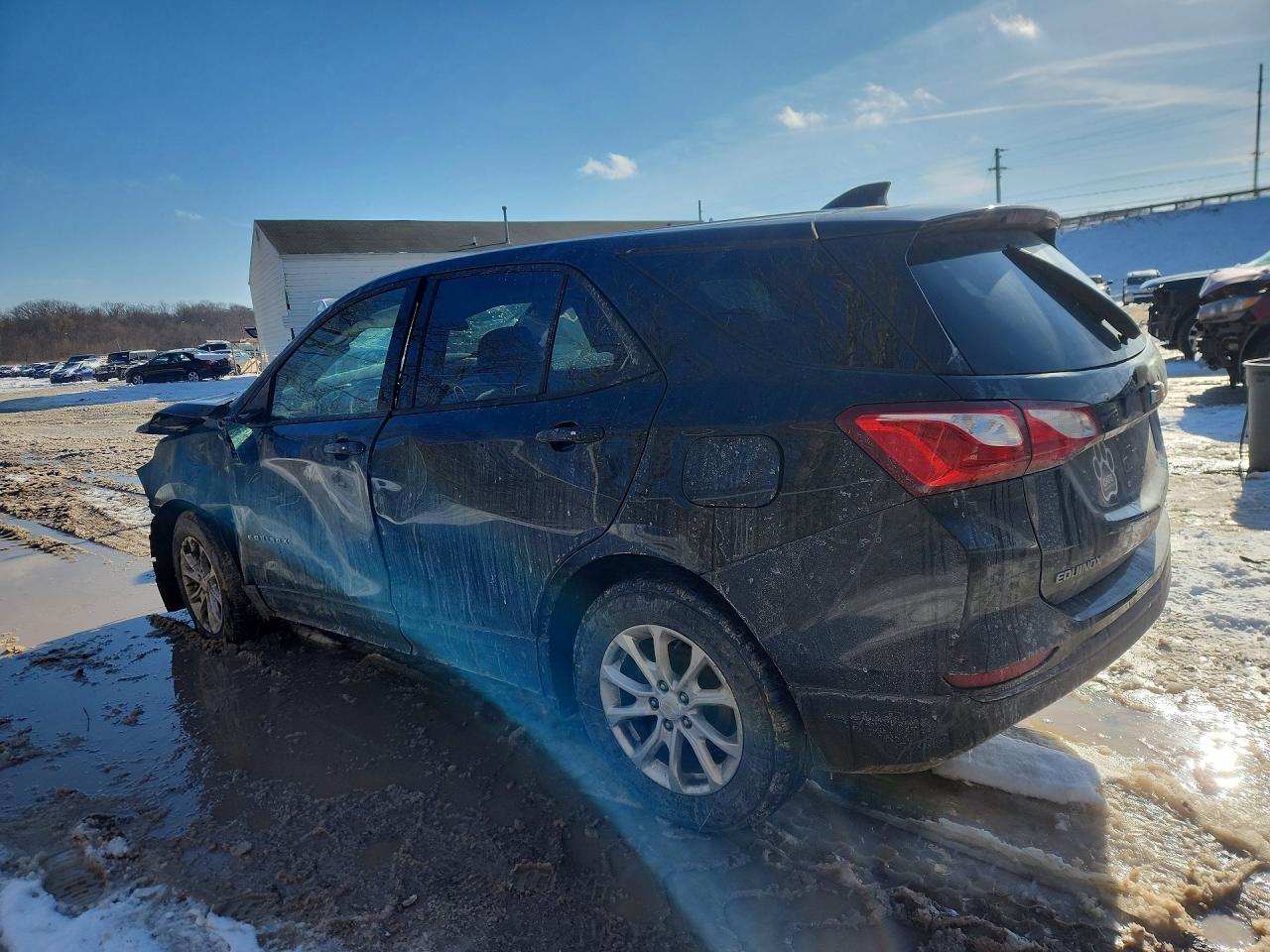 2019 CHEVROLET EQUINOX LS photo 3