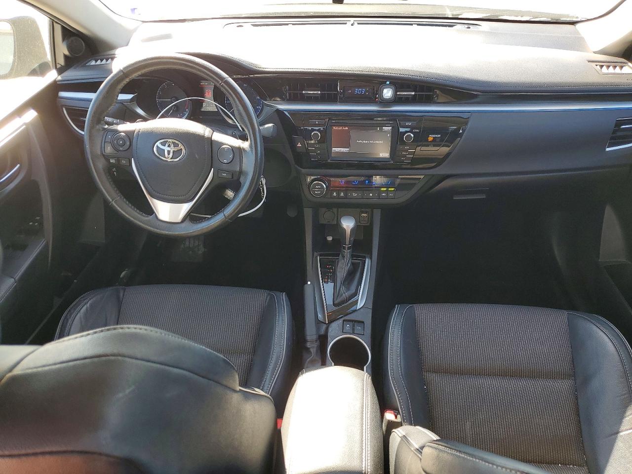2015 TOYOTA COROLLA S PLUS photo 15