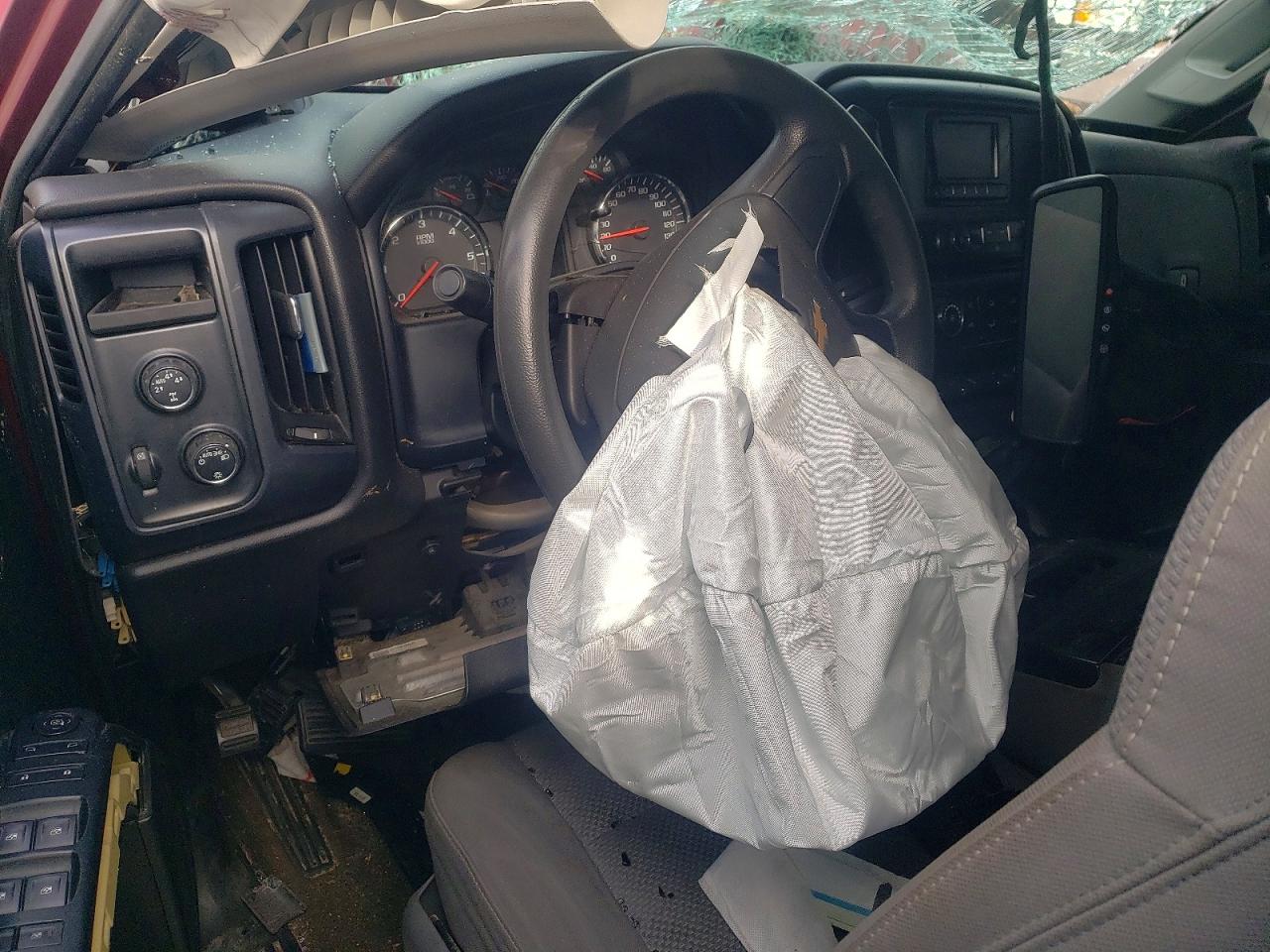2015 CHEVROLET SILVERADO K1500 photo 8