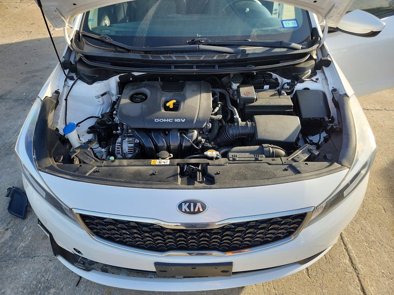 2017 KIA FORTE LX photo 31