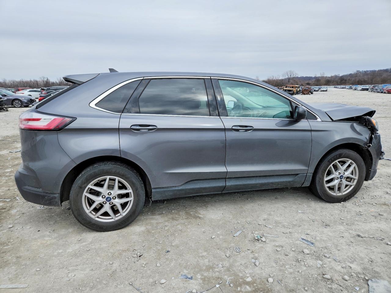 2021 FORD EDGE SEL photo 3