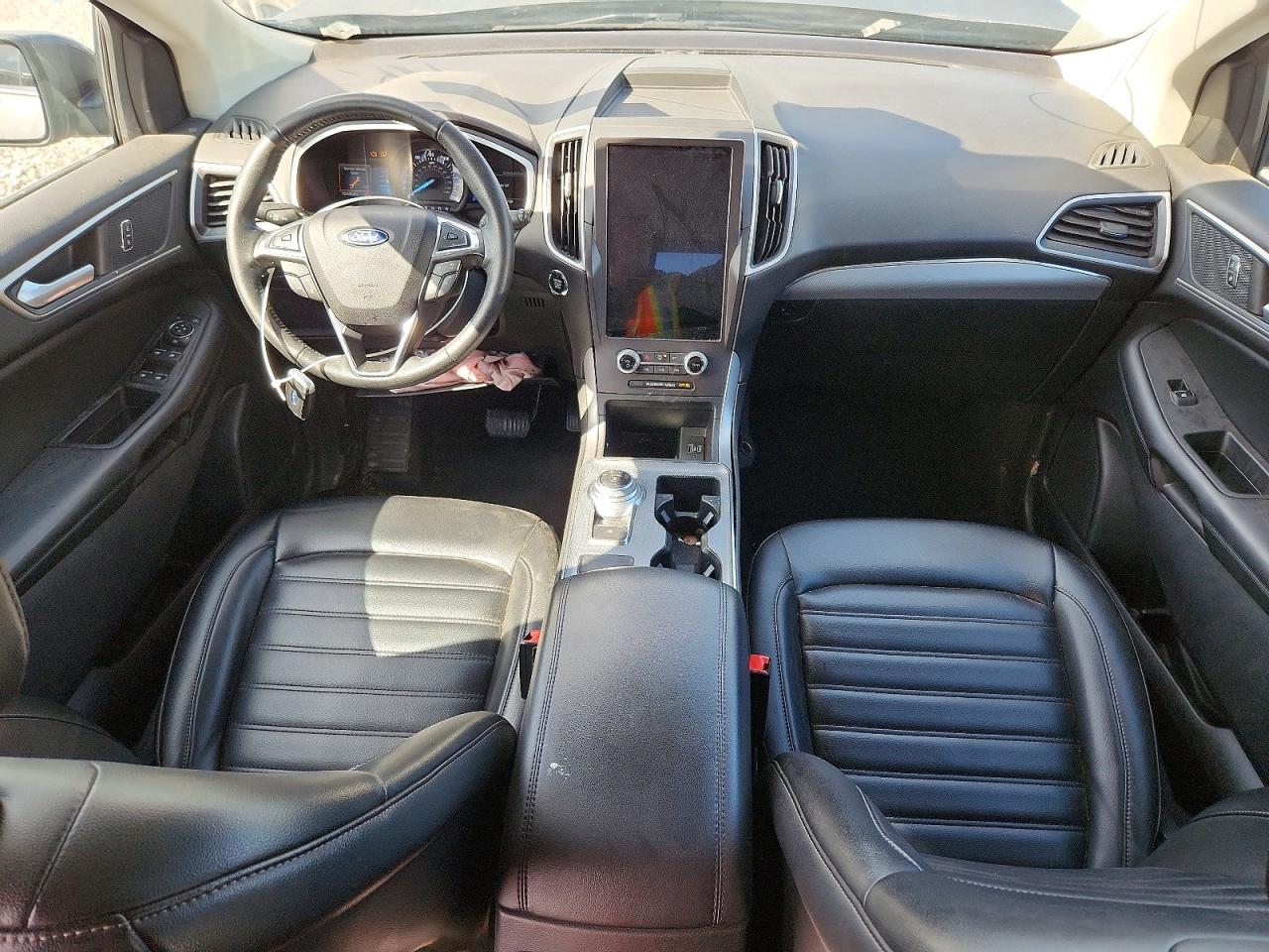 2021 FORD EDGE SEL photo 8