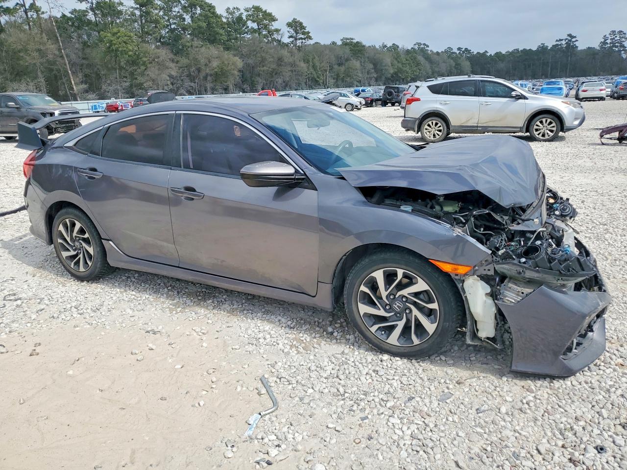 2016 HONDA CIVIC LX photo 4