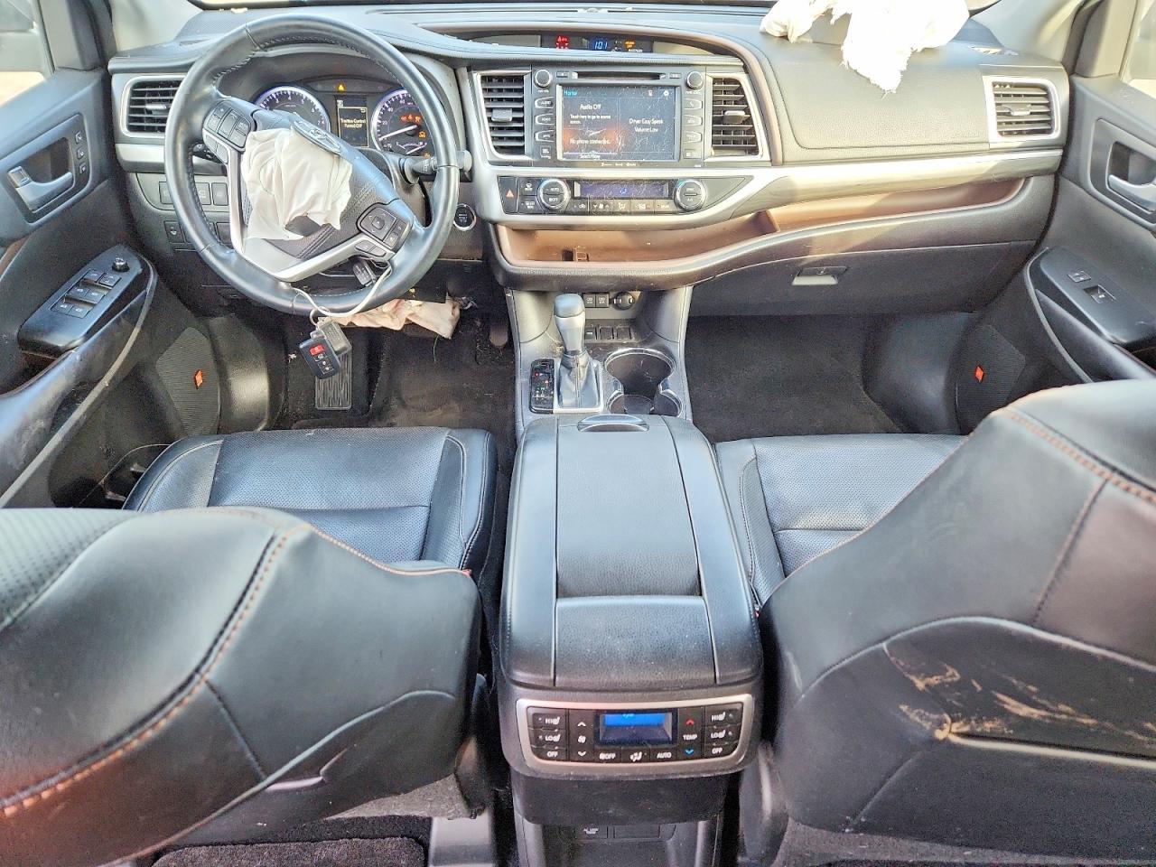 2018 TOYOTA HIGHLANDER LIMITED PLATINUM photo 15