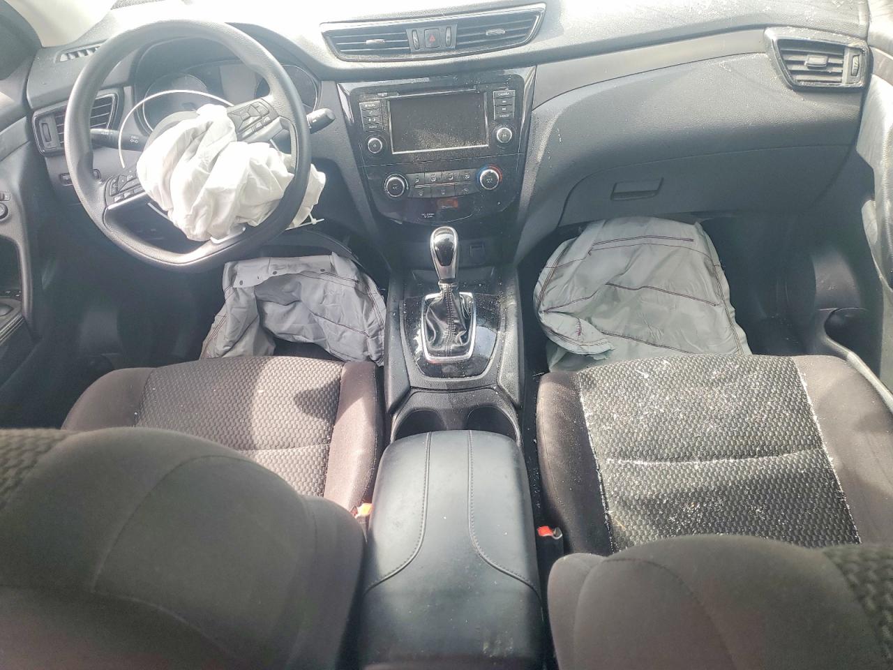 2020 NISSAN ROGUE SPORT S photo 15