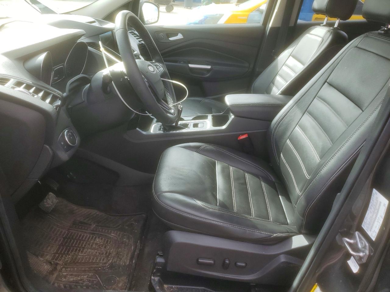 2017 FORD ESCAPE TITANIUM photo 7