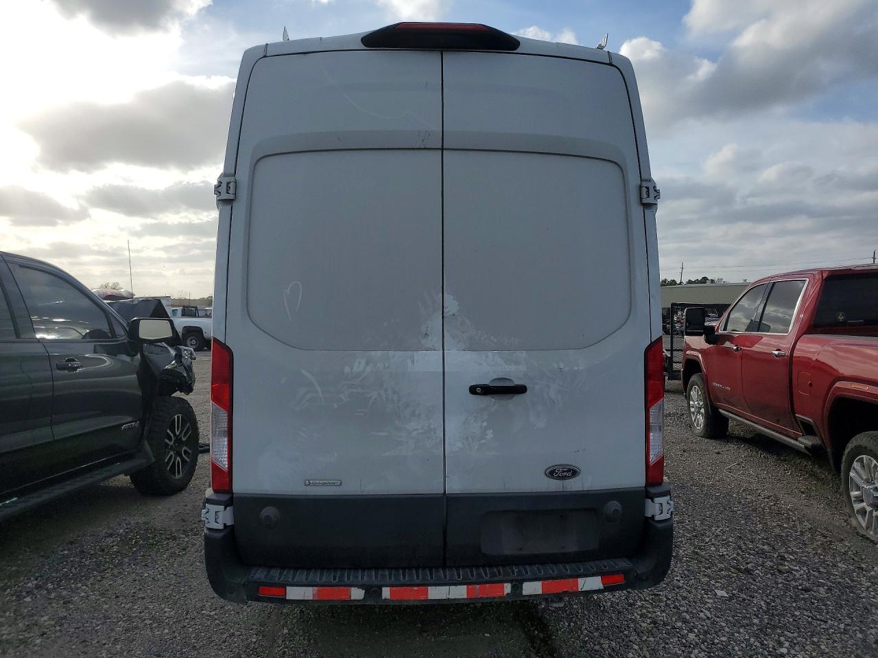 2020 FORD TRANSIT T-350 photo 16