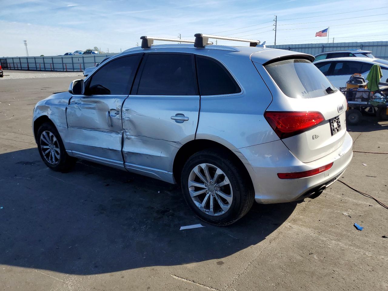 2013 AUDI Q5 PREMIUM PLUS photo 3