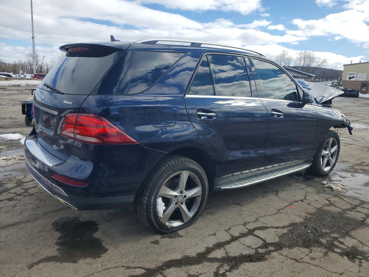2017 MERCEDES-BENZ GLE 350 4MATIC photo 9