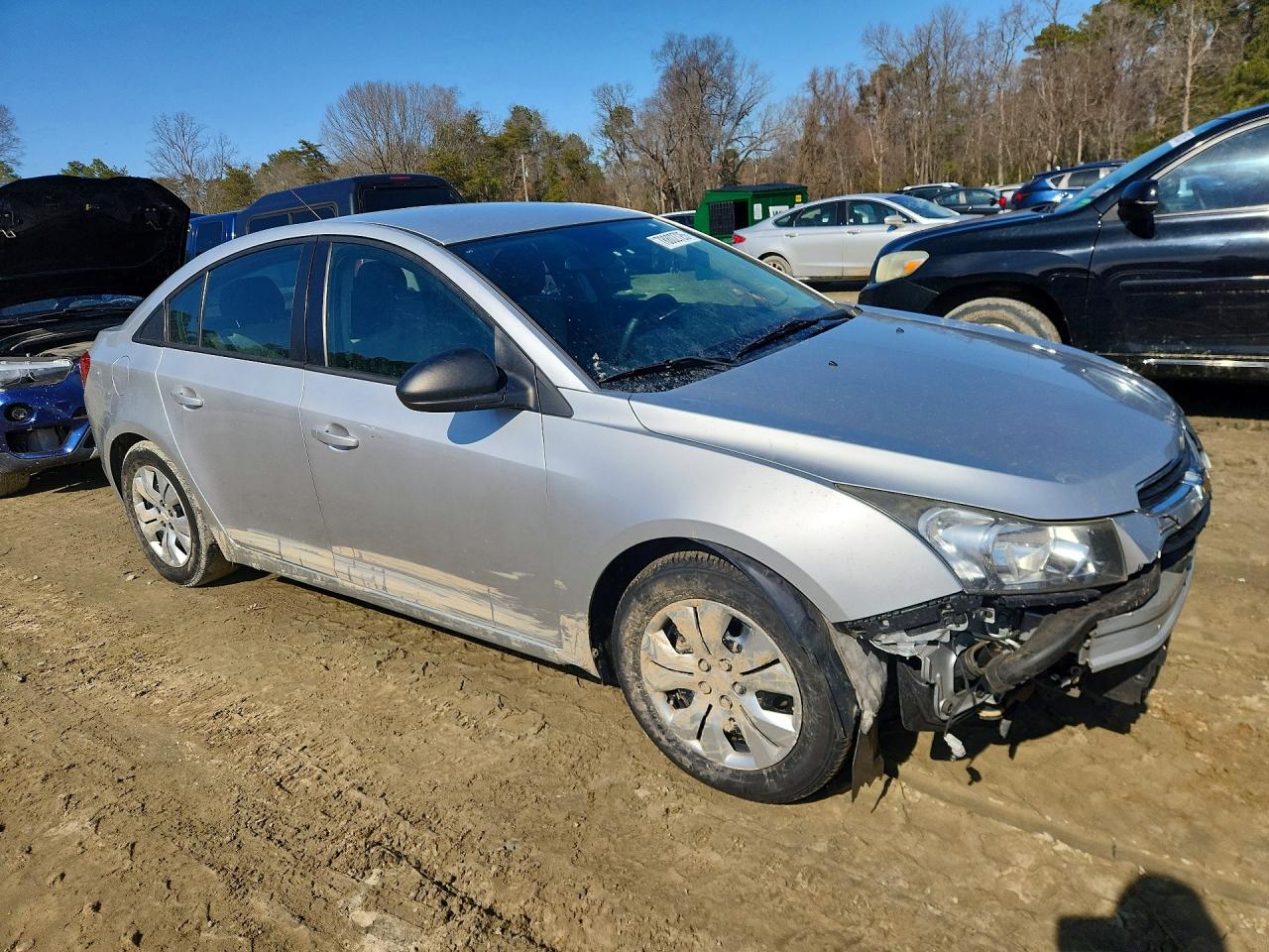 2015 CHEVROLET CRUZE LS photo 4