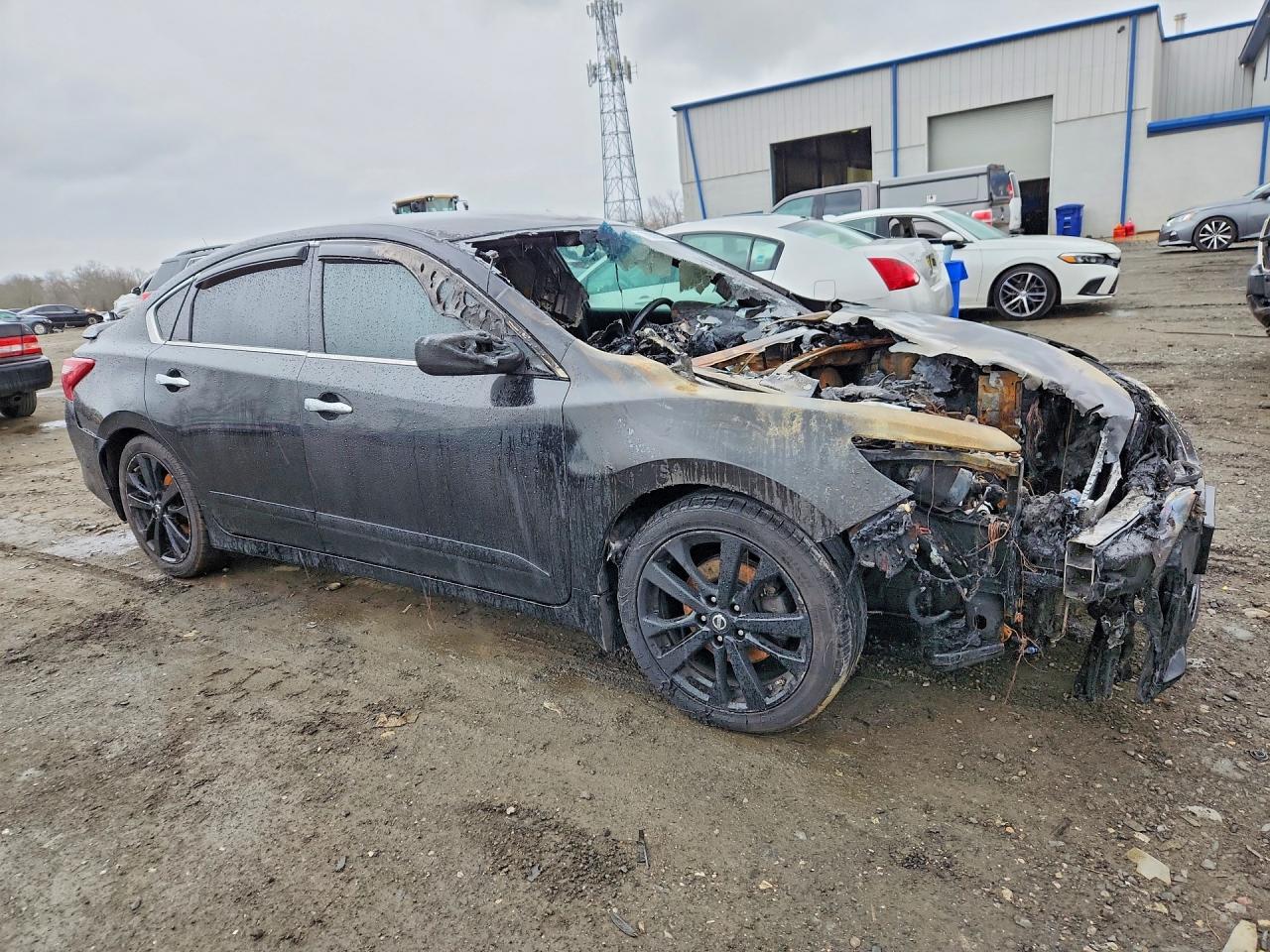 2017 NISSAN ALTIMA 2.5 SR photo 10