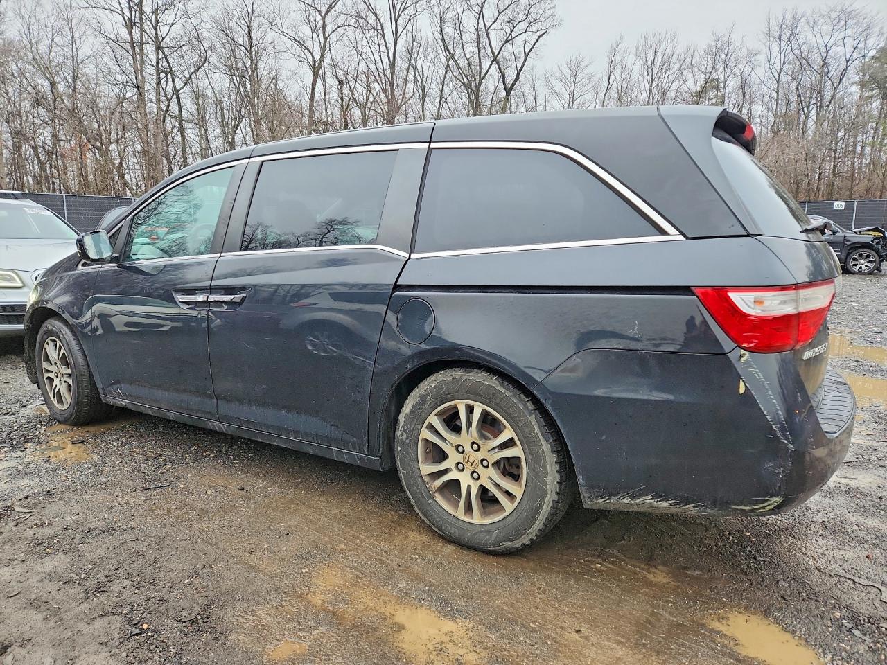 2013 HONDA ODYSSEY EX photo 3