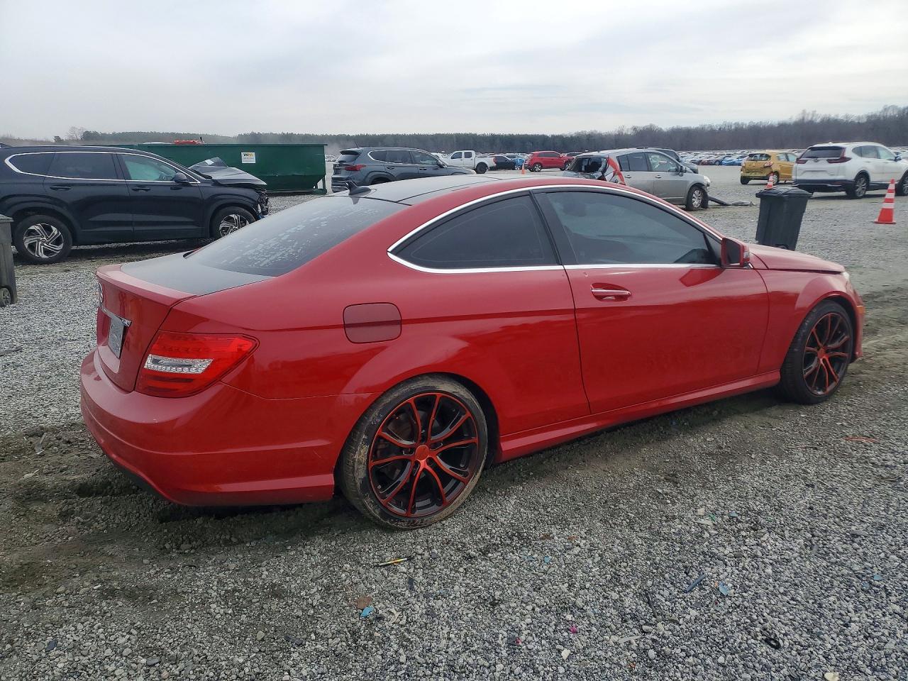2015 MERCEDES-BENZ C 250 photo 7