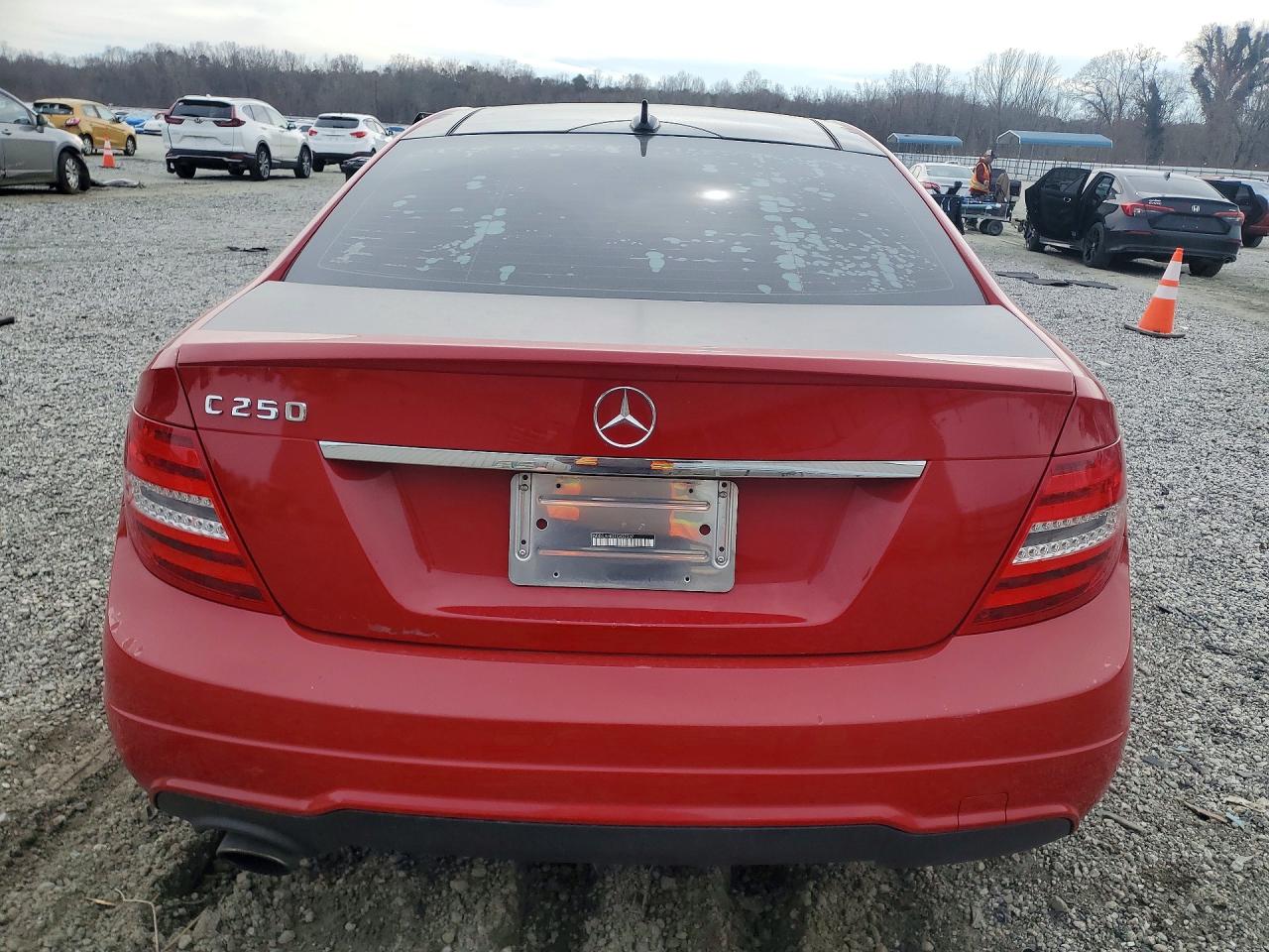 2015 MERCEDES-BENZ C 250 photo 16