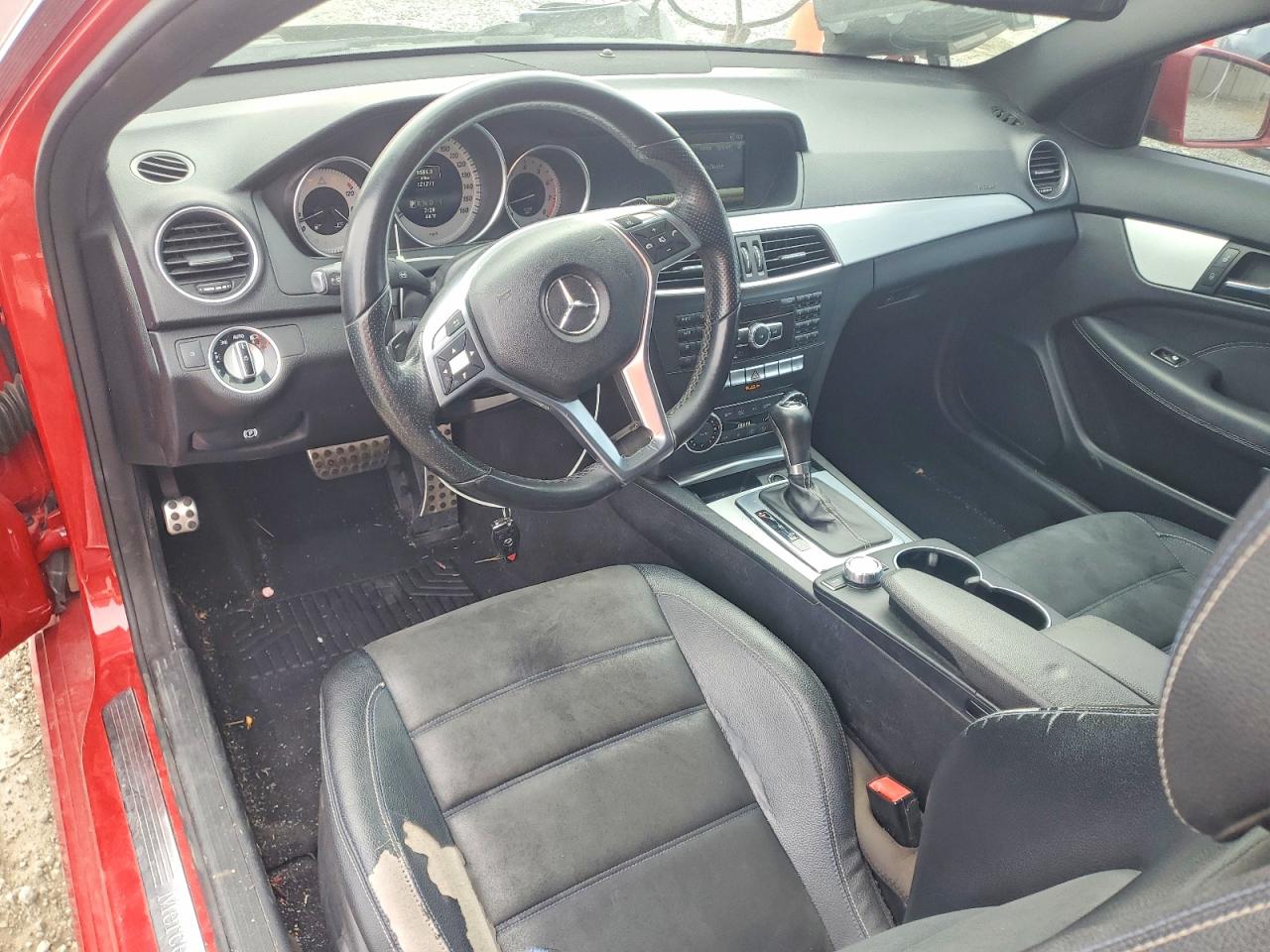 2015 MERCEDES-BENZ C 250 photo 22