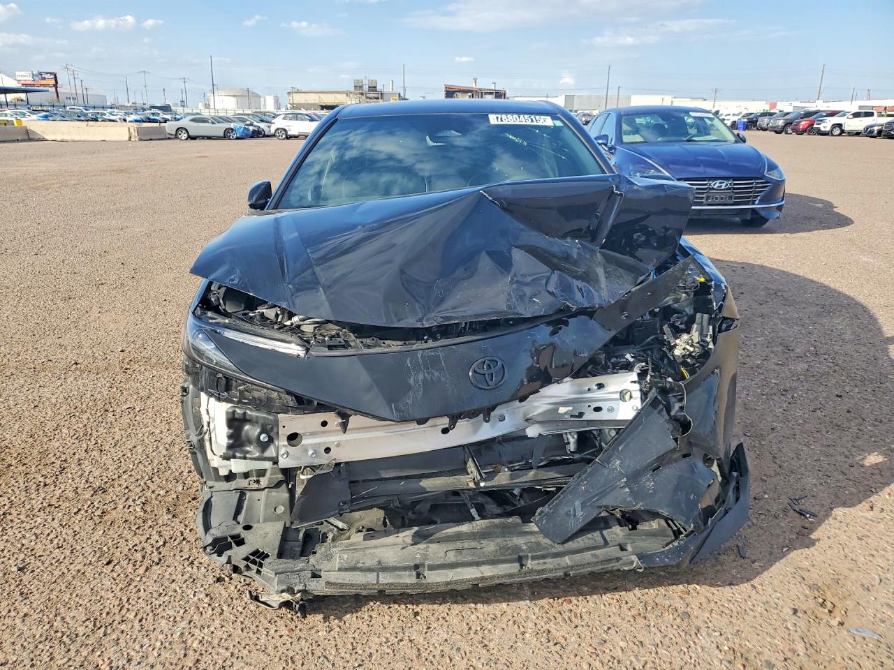 2025 TOYOTA CAMRY SE photo 13