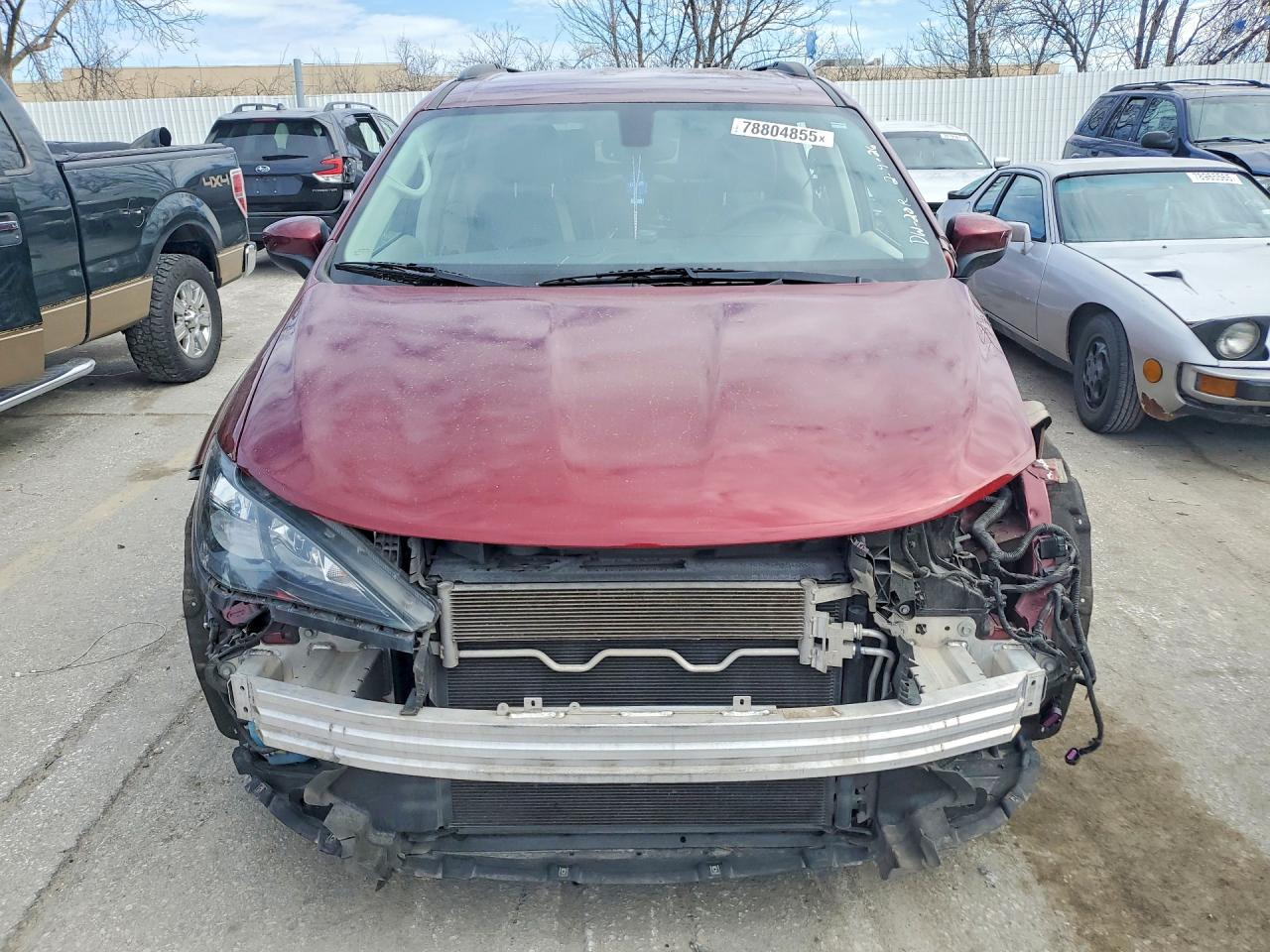 2020 CHRYSLER VOYAGER LXI photo 9