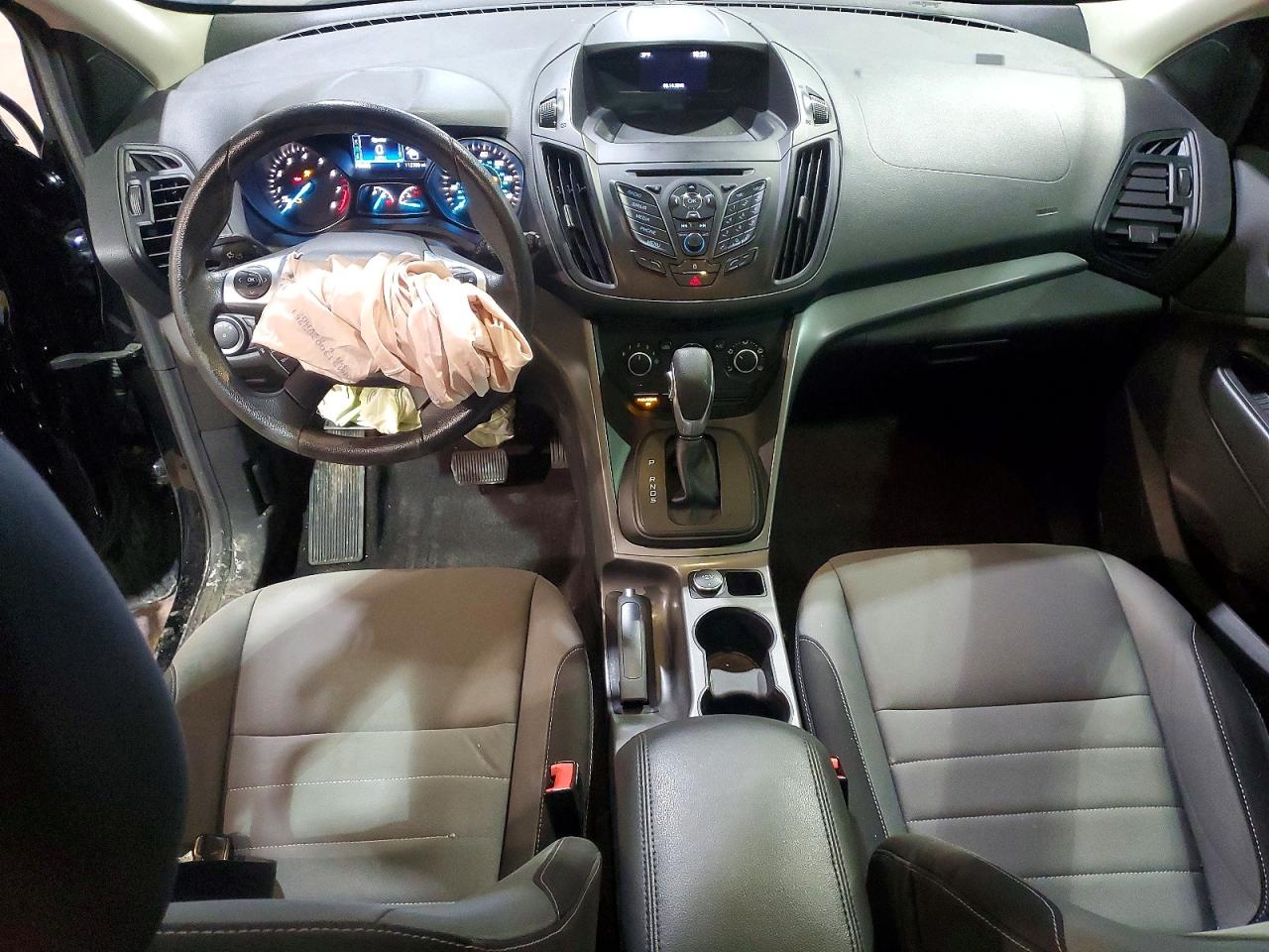 2016 FORD ESCAPE SE photo 8