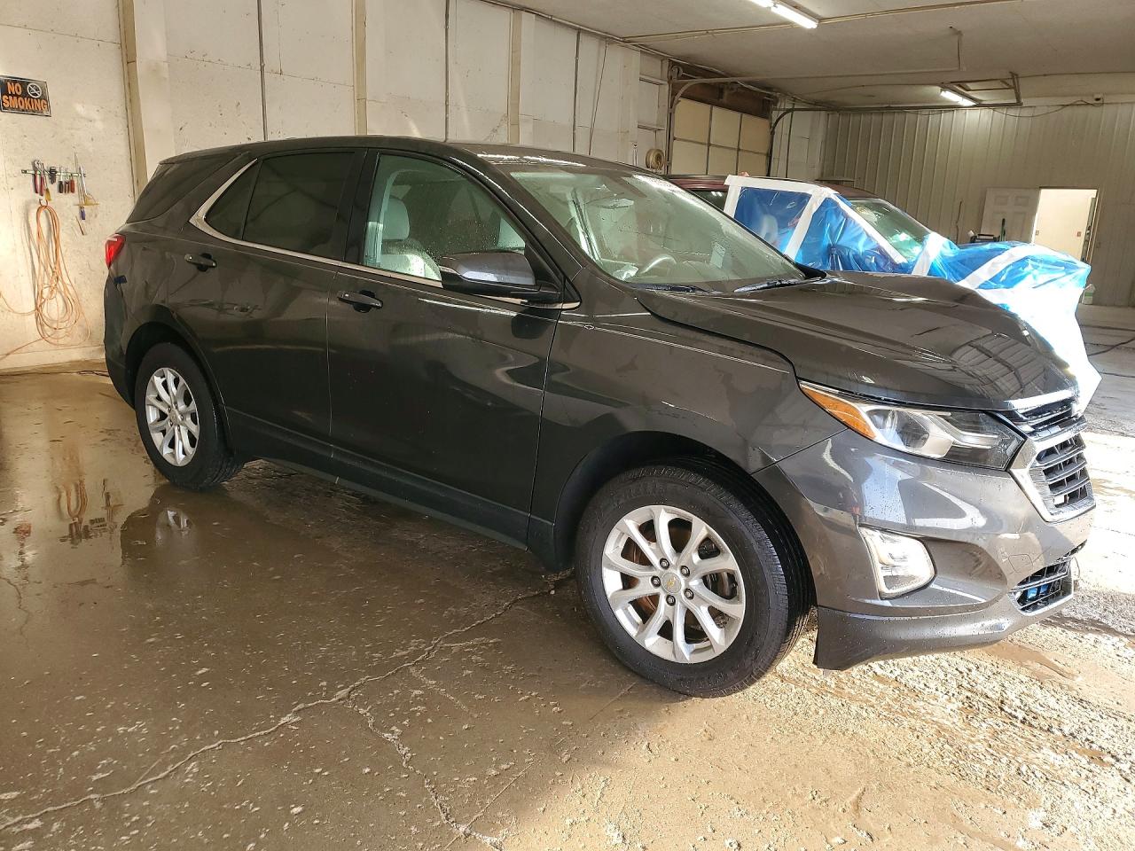 2019 CHEVROLET EQUINOX LT photo 4