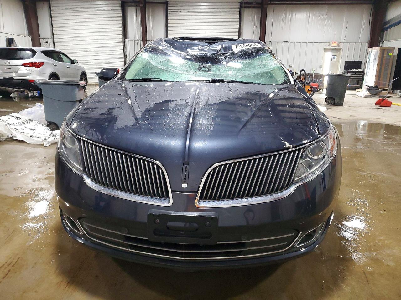 2014 LINCOLN MKS photo 5