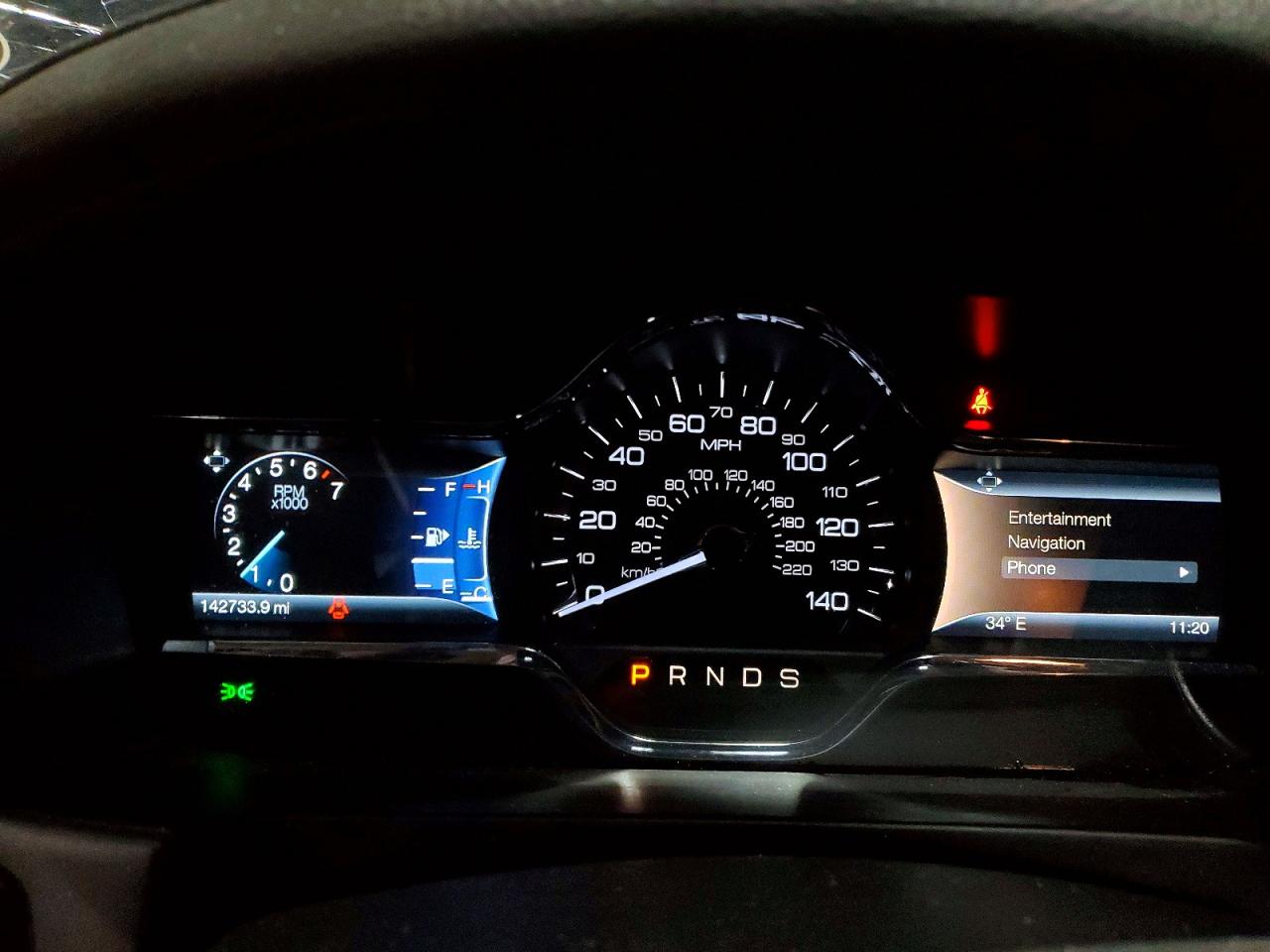 2014 LINCOLN MKS photo 9