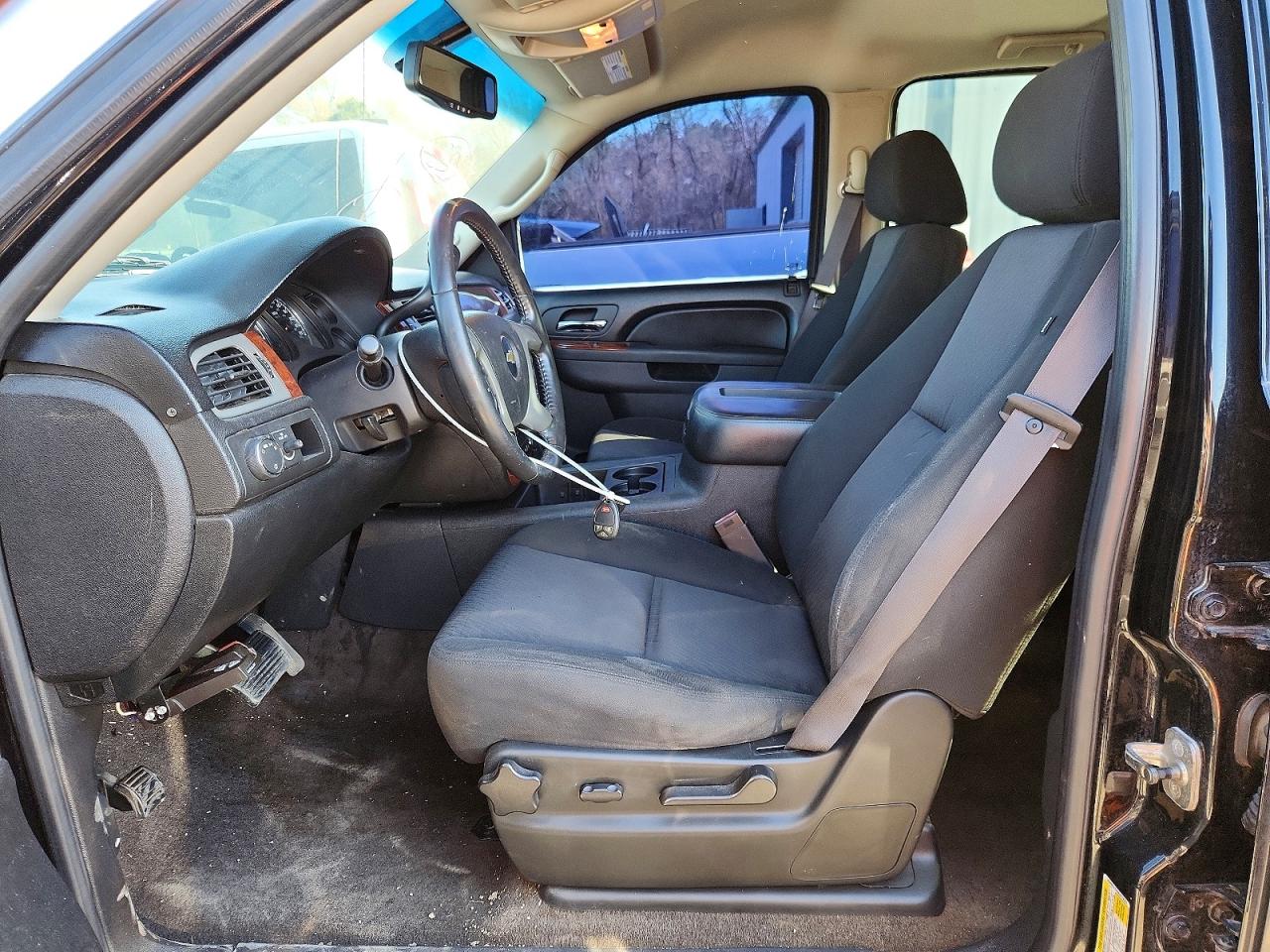 2011 CHEVROLET AVALANCHE LS photo 7