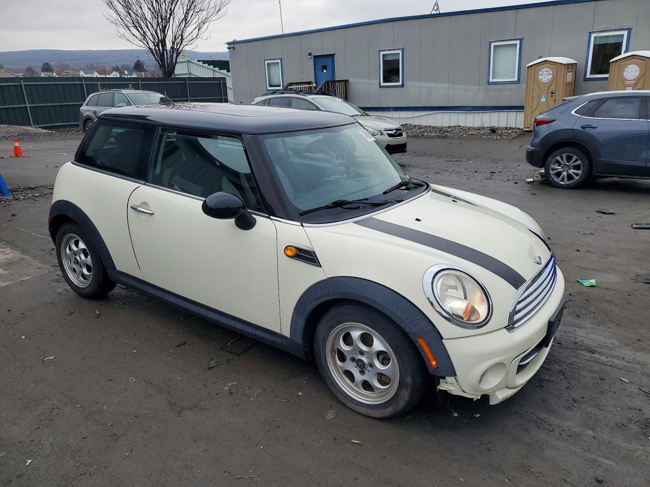 2012 MINI COOPER photo 4