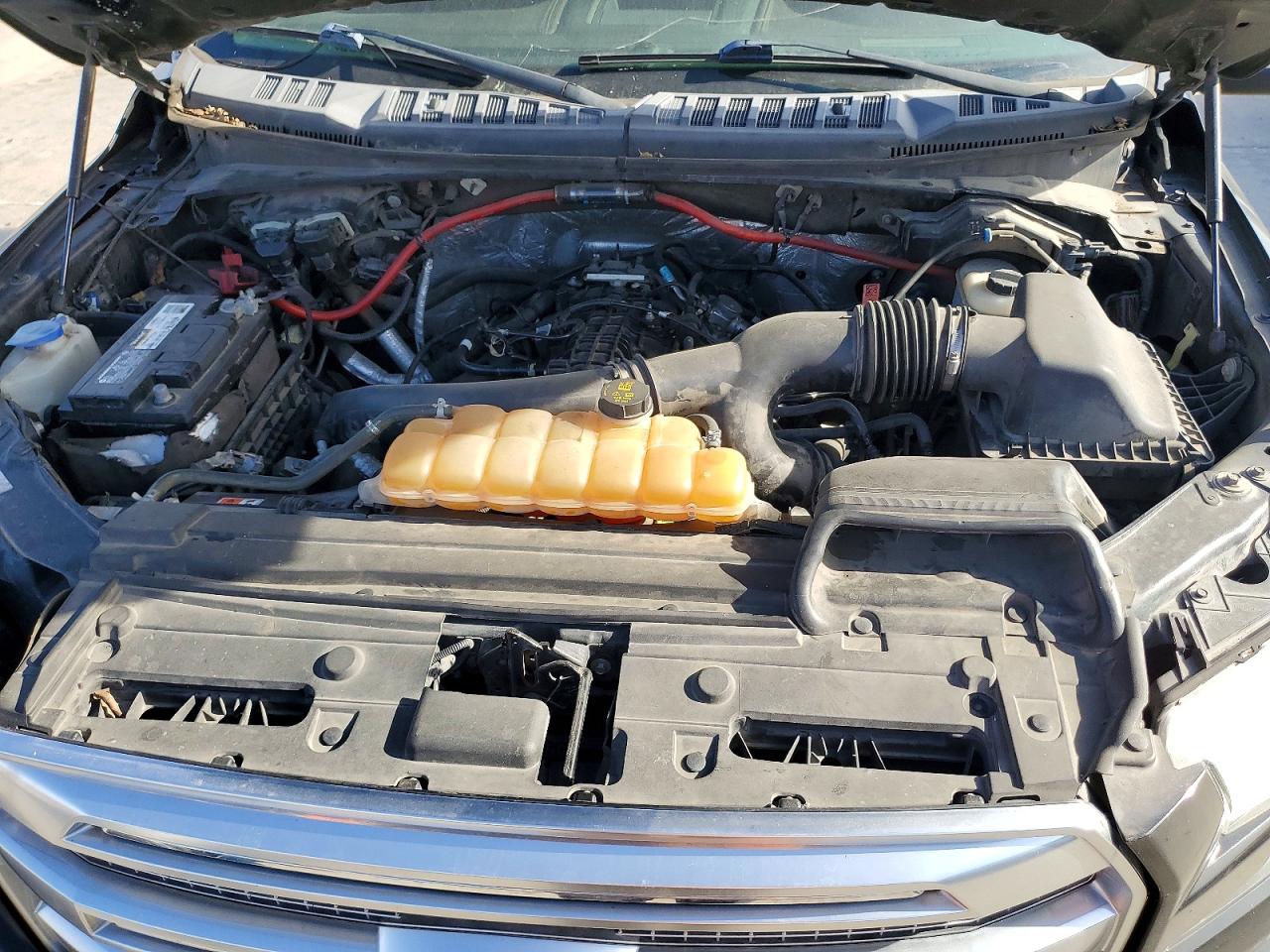 2015 FORD F150 SUPERCREW photo 31