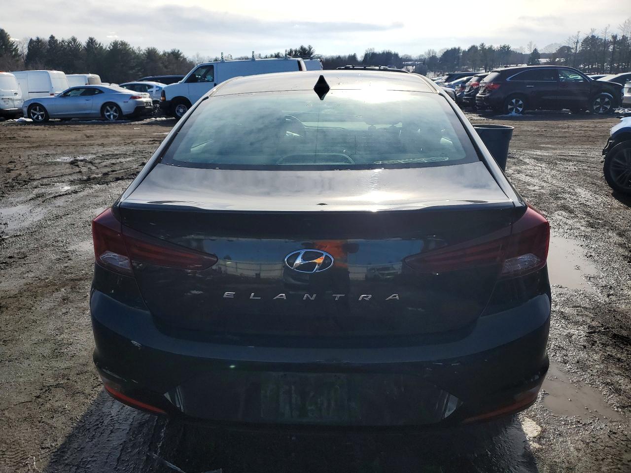 2020 HYUNDAI ELANTRA SEL photo 11