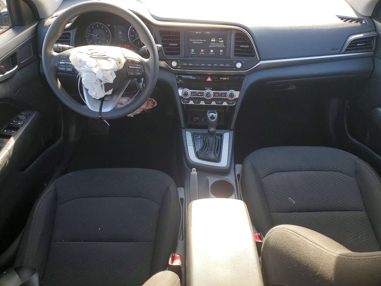 2020 HYUNDAI ELANTRA SEL photo 15
