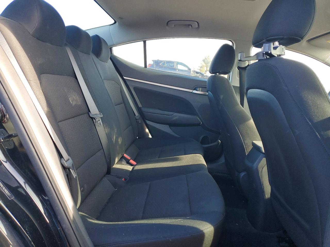 2020 HYUNDAI ELANTRA SEL photo 19